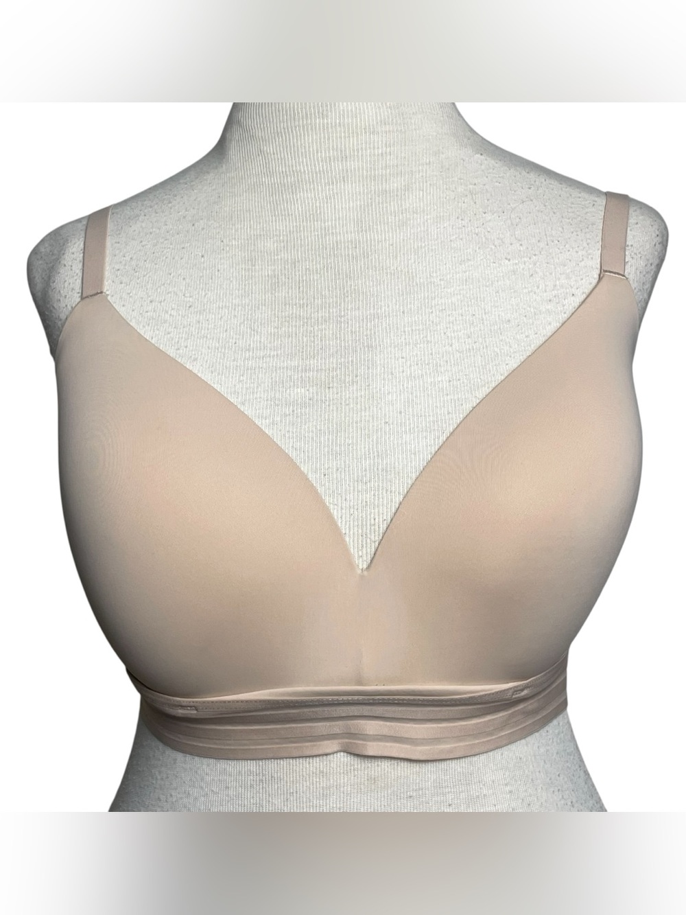 Auden Womens Push Up Wirefree Bra Beige 34DD Padded Wireless NWT